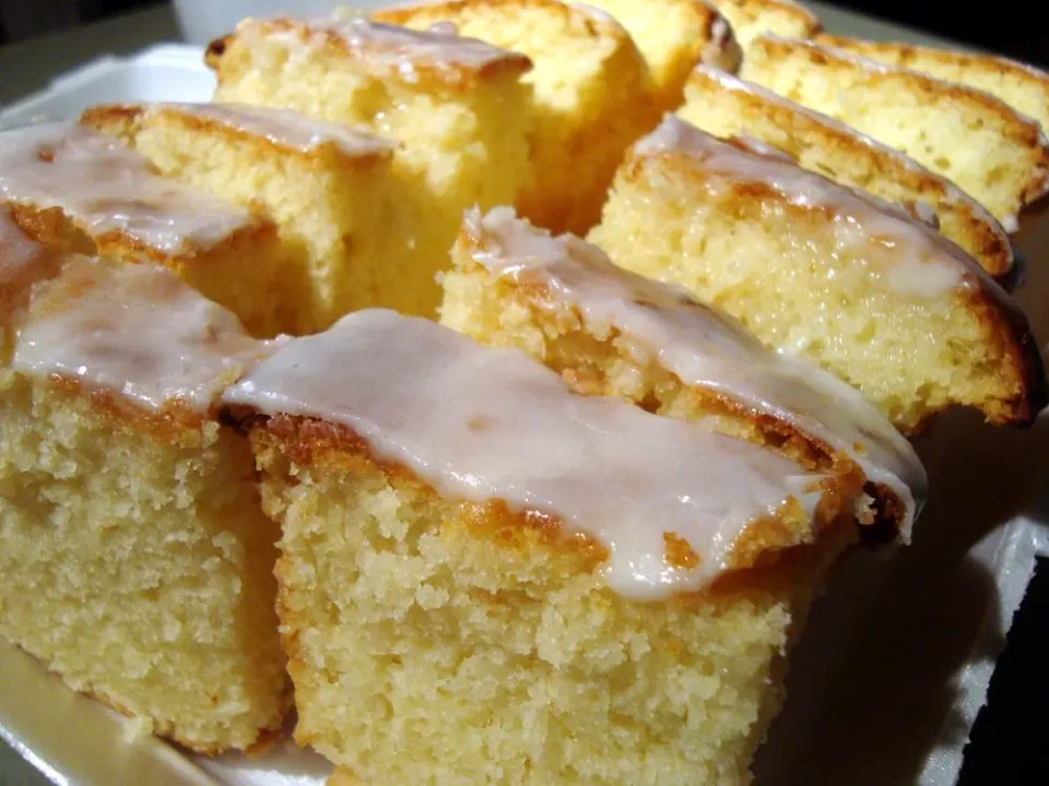 Lemon Cream Cake