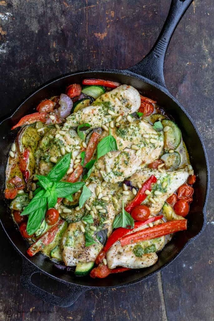 One Pan Pesto Chicken and Vegetables (1)