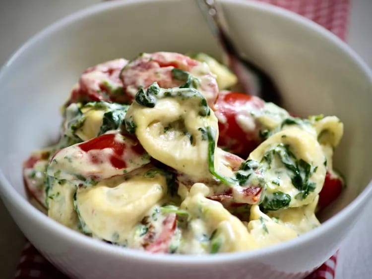 Spinach Tortellini Skillet Recipe (3)
