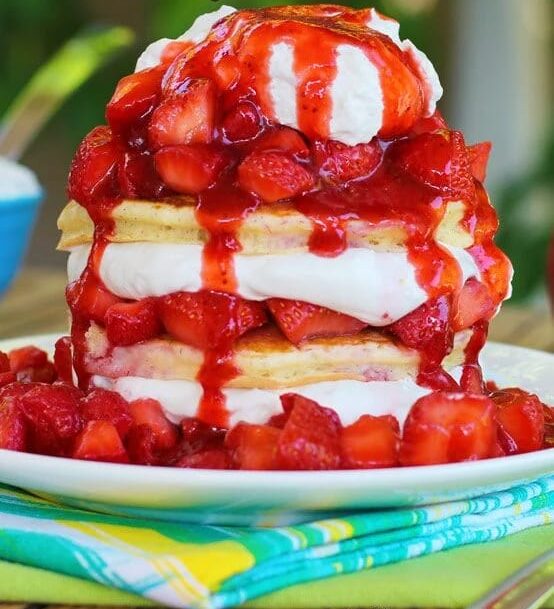 Strawberry Shortcake Pancakes Recipe (1)