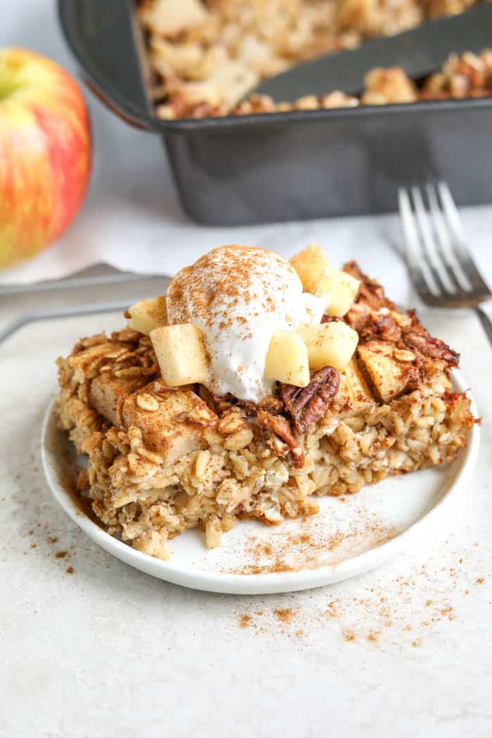 Apple Pie Baked Oatmeal