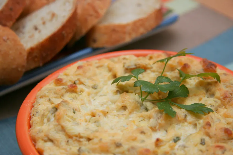 Classic Artichoke Dip