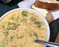 Copycat Panera Broccoli Cheddar Soup Recipe (1)