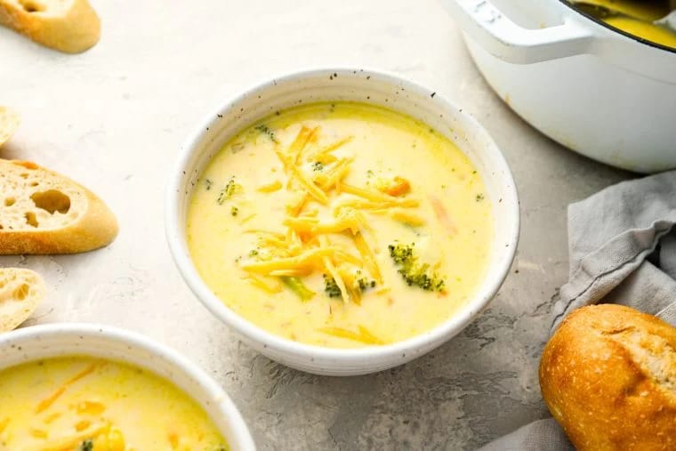 Copycat Panera Broccoli Cheddar Soup Recipe (2)