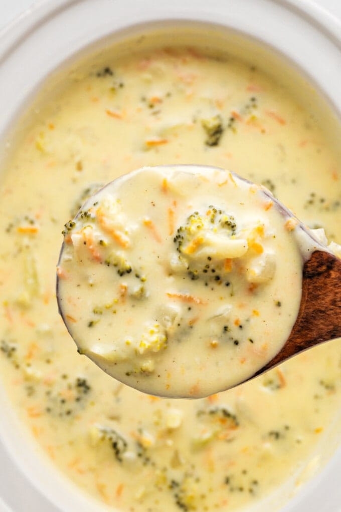 Copycat Panera Broccoli Cheddar Soup Recipe (3)