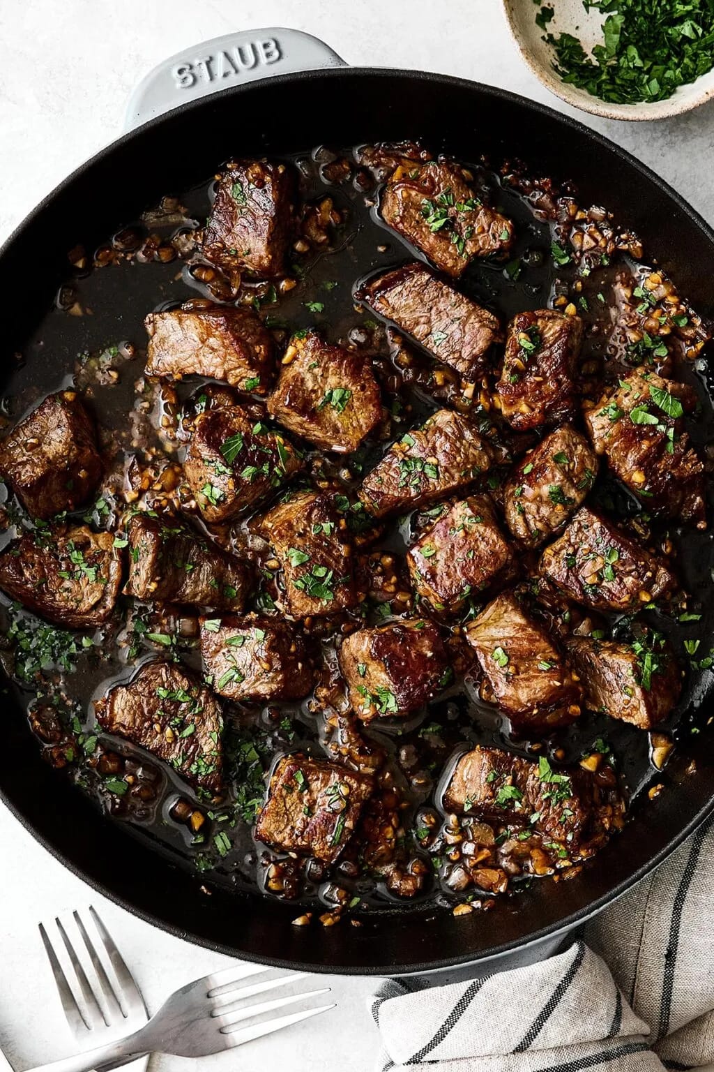 Garlic Butter Steak Bites Recipe (3)