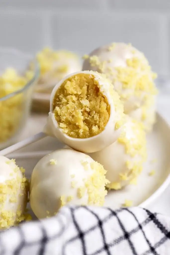 Lemon Cake Balls & Cream Cheese Recipe (2)