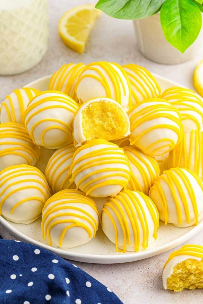 Lemon Cake Balls & Cream Cheese Recipe (4)