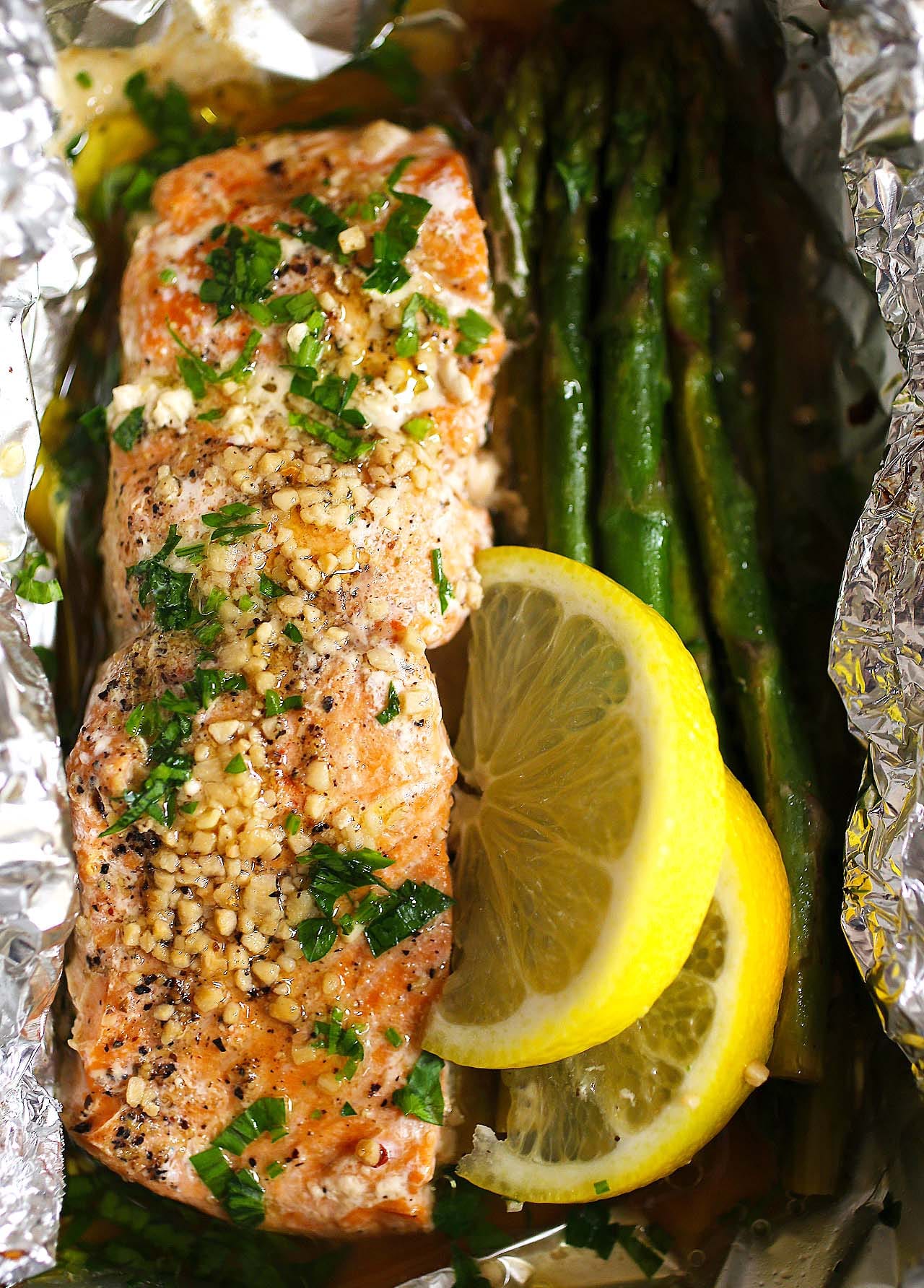 Lemon Pepper Salmon with Asparagus
