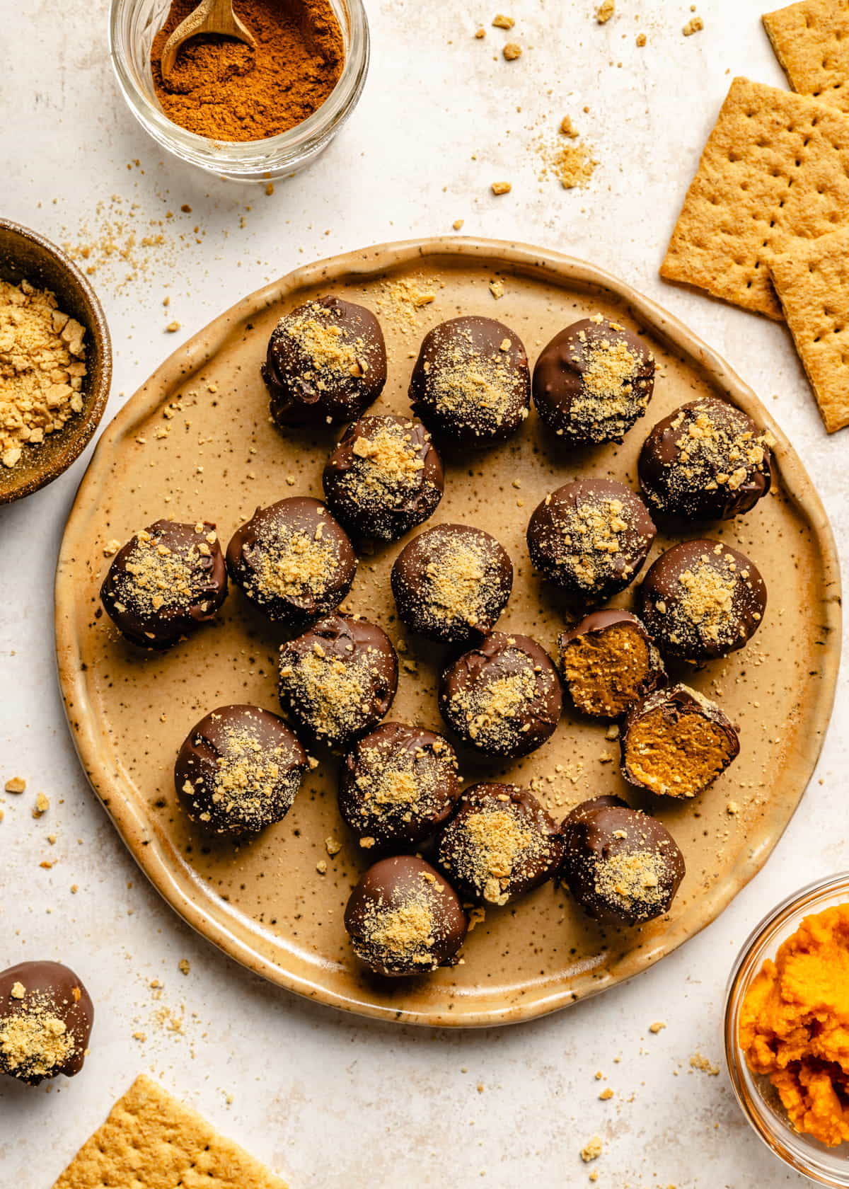 No Bake Pumpkin Truffles