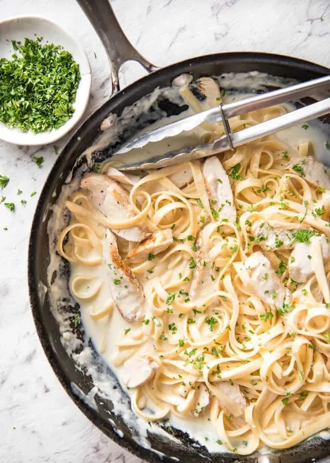 One Pot Chicken Alfredo Recipe (4)