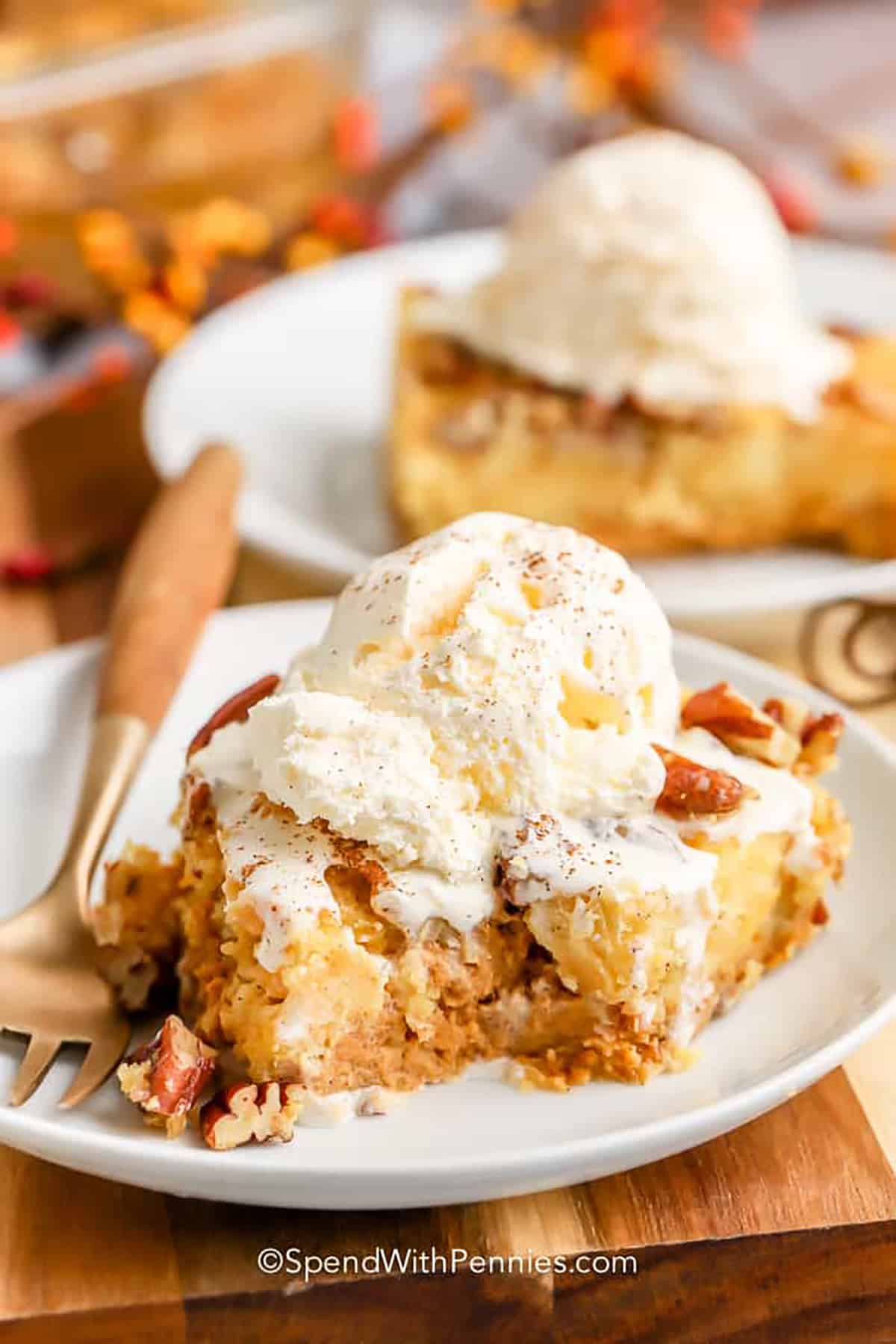 Pumpkin Crunch Cake