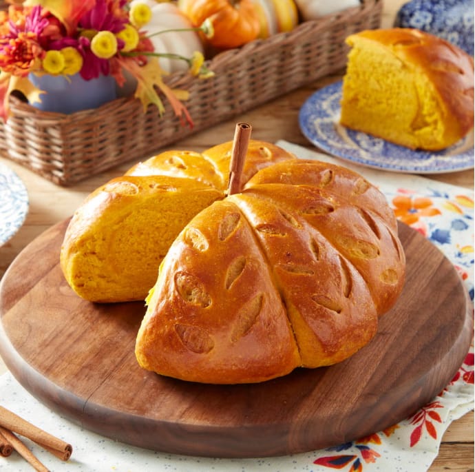 Pumpkin Shaped Challah