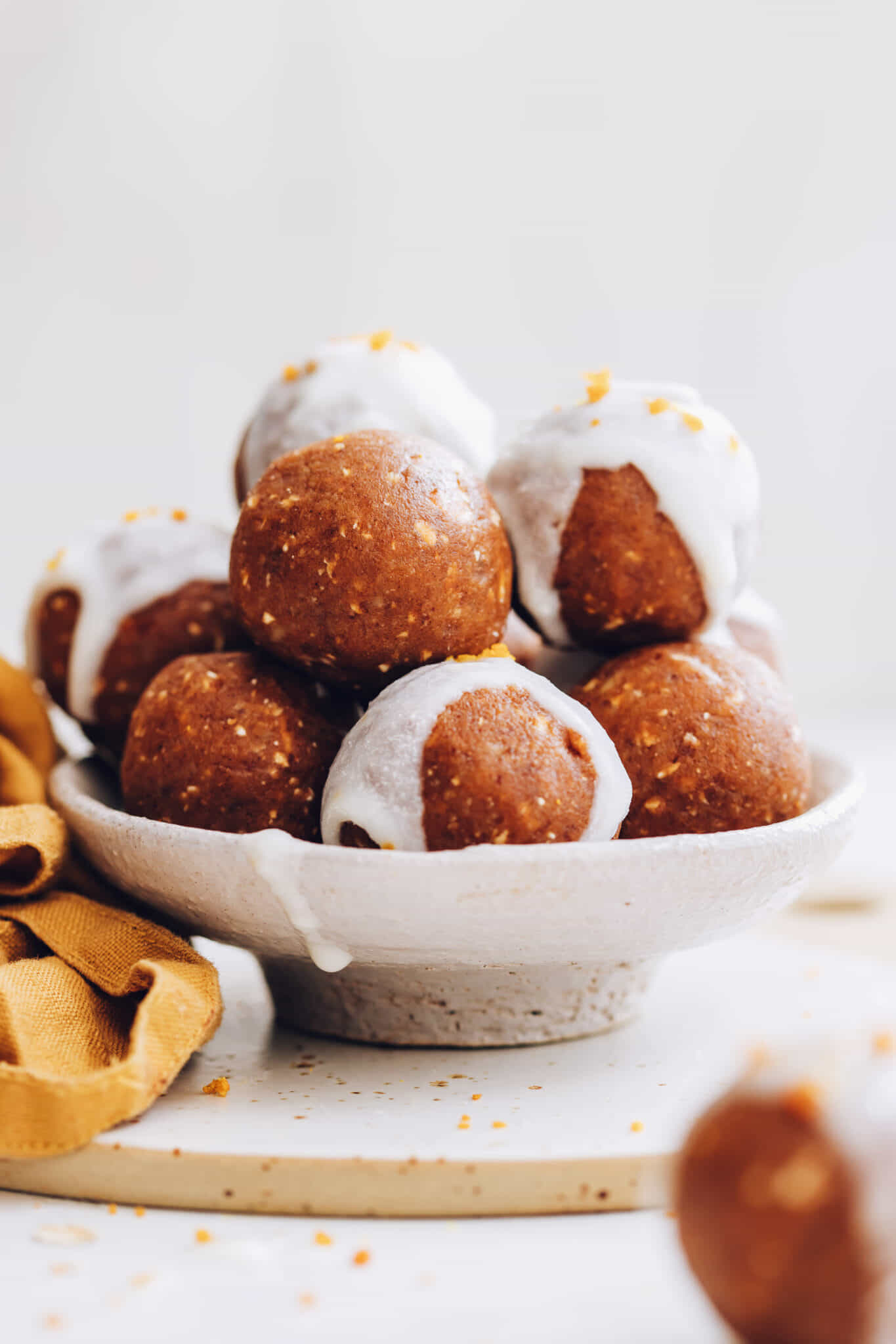 Pumpkin Spice Cake Bites