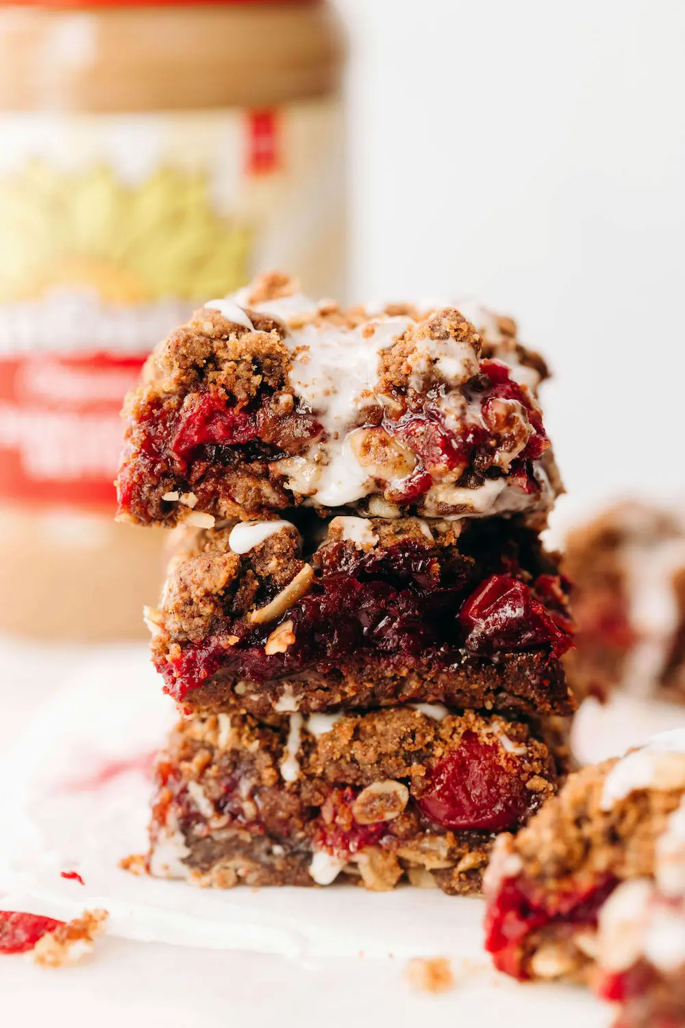 Vegan Cranberry Ginger Crumble Fruit Bake