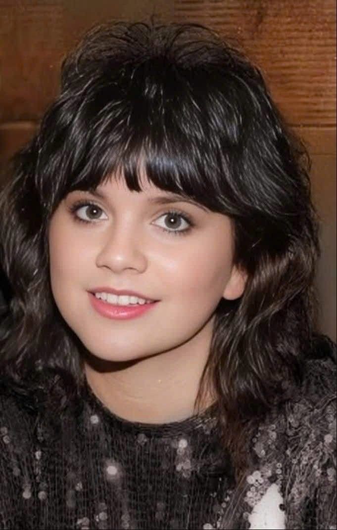 Linda Ronstadt (41) Linda Ronstadt (41)