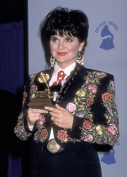 Linda Ronstadt (43) Linda Ronstadt (43)